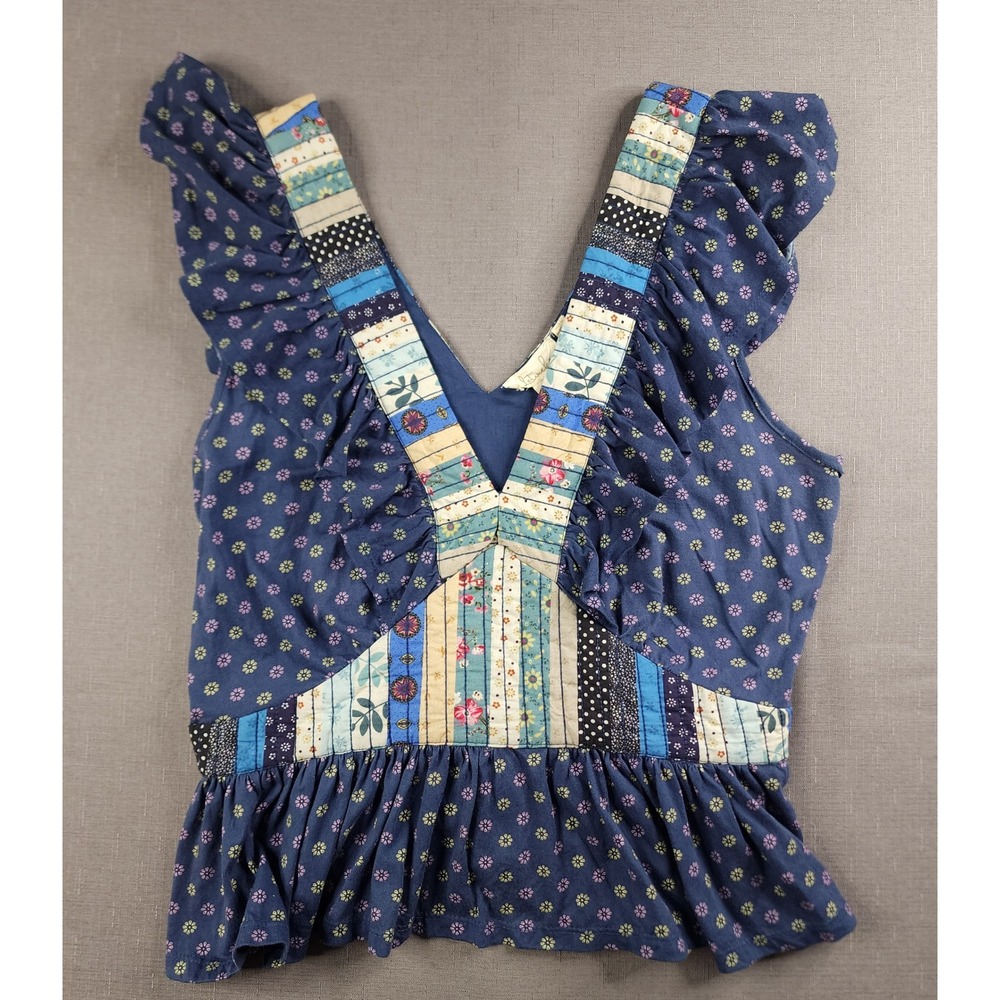Let Me Be Anthropologie Patchwork Boho Cap Sleeve Ruffle V-Neck Top Navy Blue M